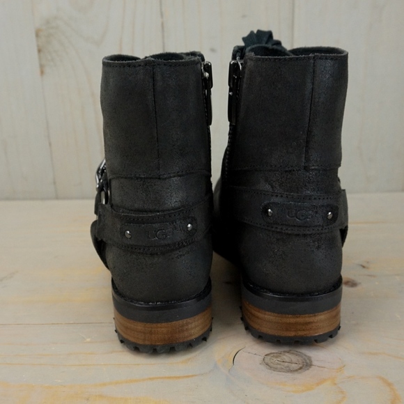 STORE CLOSING SALE UGG FRITZI BLACK LEATHER SHEEPSKIN MOTO BOOT - Picture 8 of 8